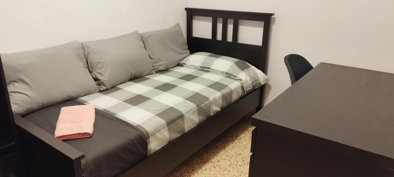 Apartamento Entero Con Terraza En El Centro De 鲁维 外观 照片
